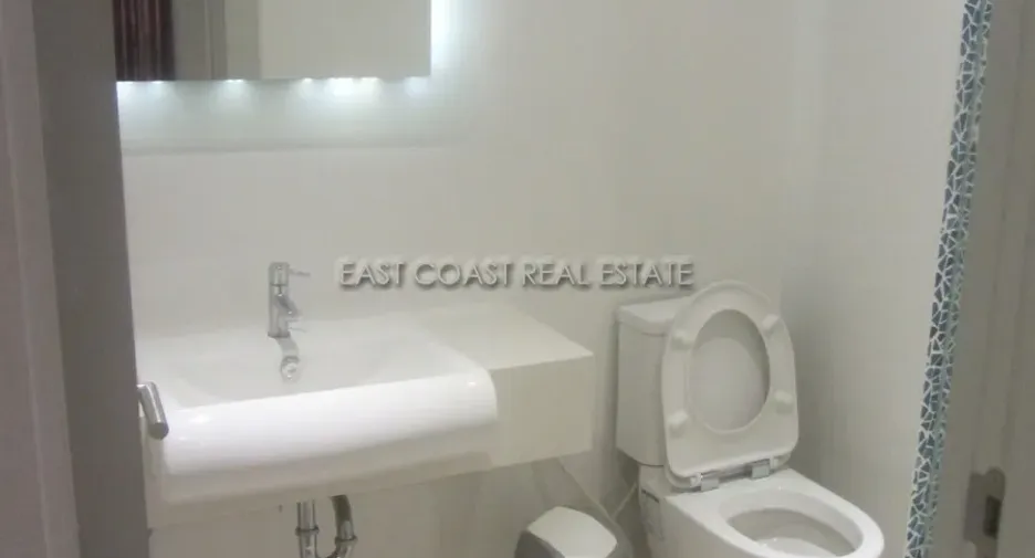 For rent and for sale 1 bed condo in Bang Lamung, Chonburi