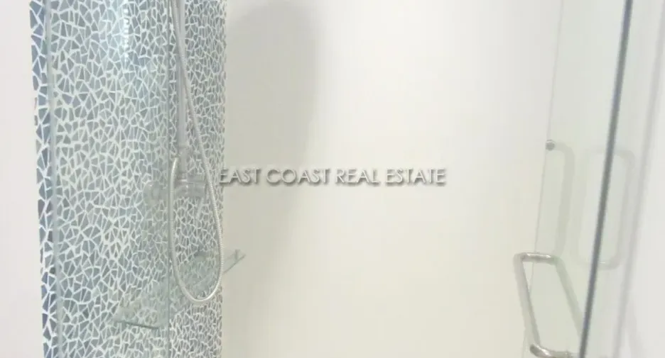 For rent and for sale 1 bed condo in Bang Lamung, Chonburi