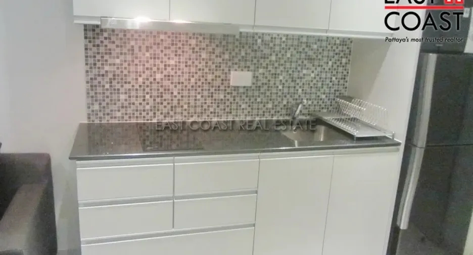 For rent and for sale 1 bed condo in Bang Lamung, Chonburi