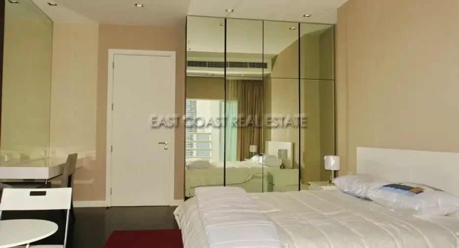 For rent 2 bedrooms condo in Jomtien, Pattaya