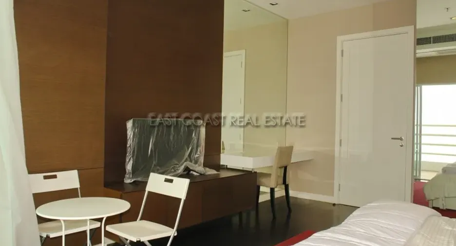 For rent 2 bedrooms condo in Jomtien, Pattaya
