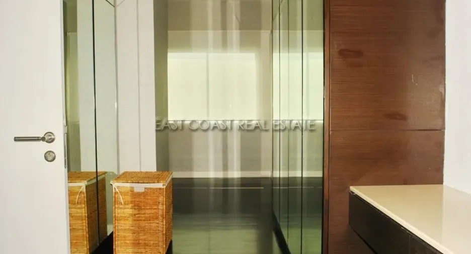 For rent 2 bedrooms condo in Jomtien, Pattaya