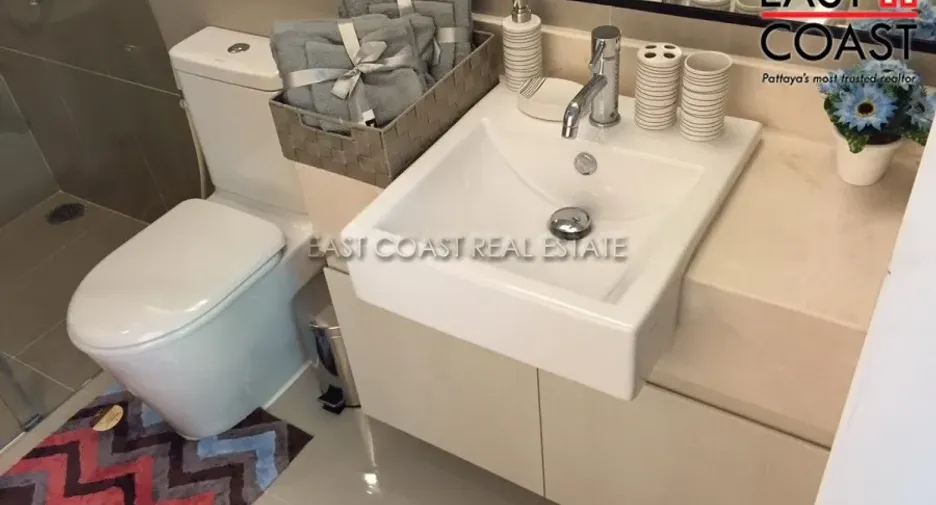 For rent and for sale 1 bed condo in Bang Lamung, Chonburi