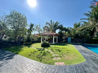 For rent and for sale 4 bedrooms house in Bang Lamung, Chonburi