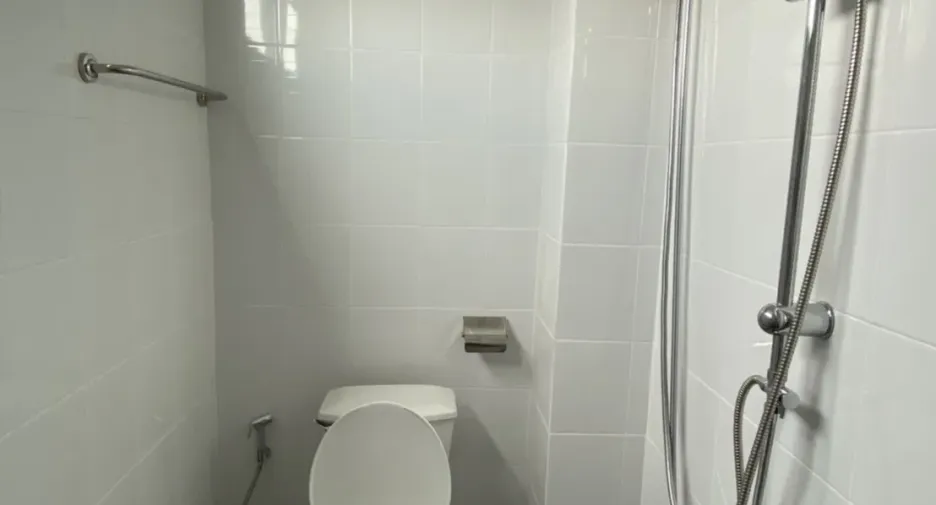 Продажа 2 спальни торговое помещение в Suan Phueng, Ратбури