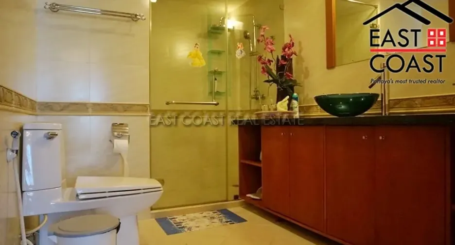 For rent and for sale 3 bedrooms condo in Bang Lamung, Chonburi