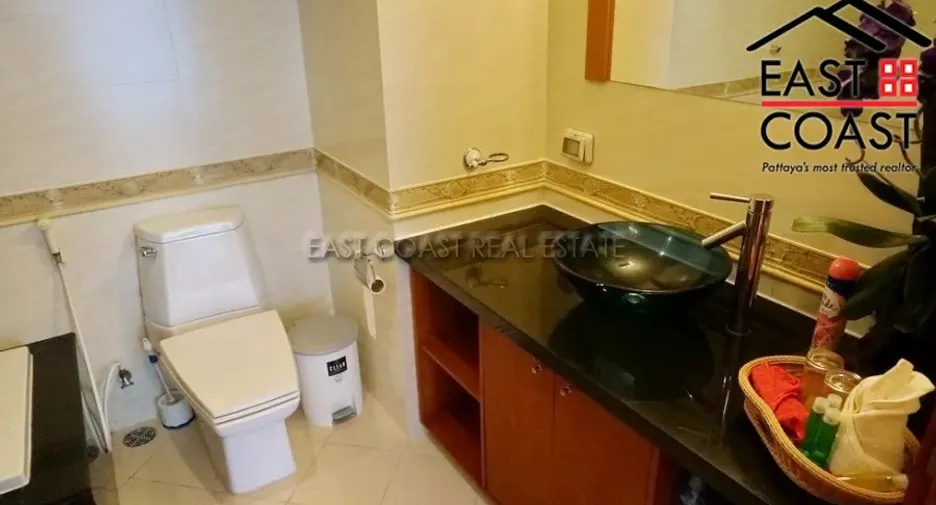 For rent and for sale 3 bedrooms condo in Bang Lamung, Chonburi