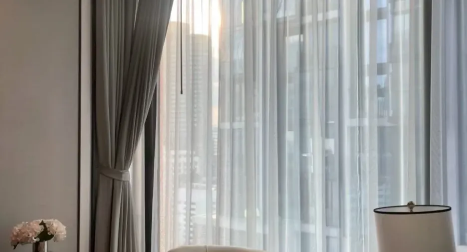 Condo en alquiler de 2 habitaciones en Pathum Wan, Bangkok