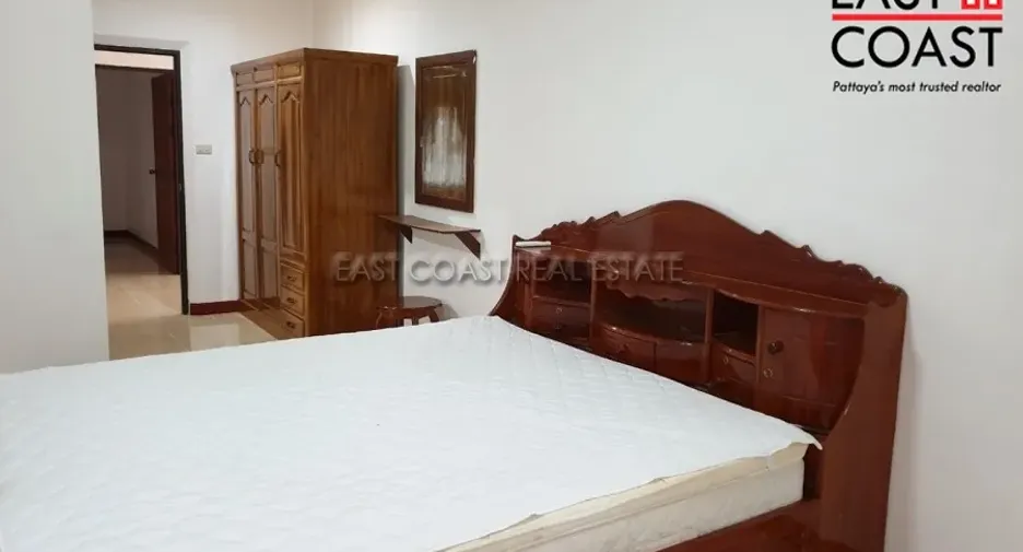 À louer et à vendre 4 chambres maison à Bang Lamung, Chonburi