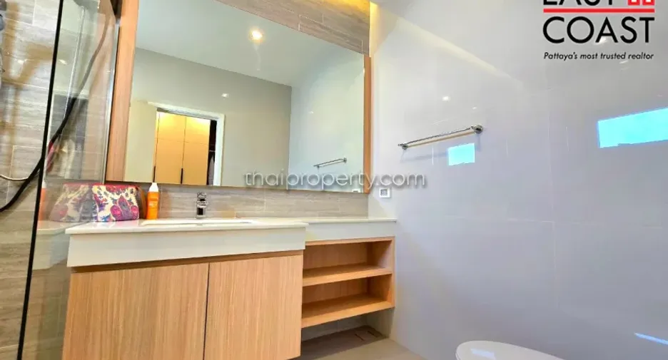 For rent and for sale 3 bedrooms house in Bang Lamung, Chonburi