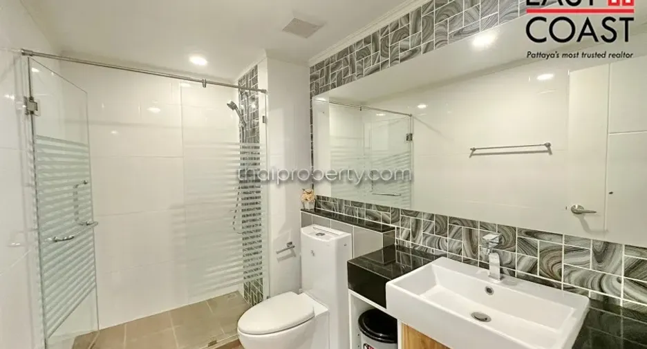 For rent and for sale 2 bedrooms condo in Bang Lamung, Chonburi
