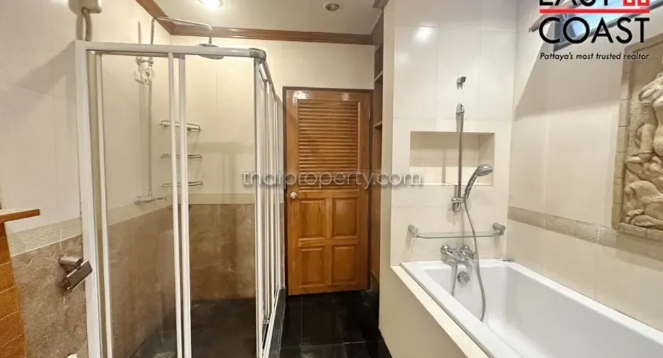 For rent and for sale 1 bed condo in Bang Lamung, Chonburi