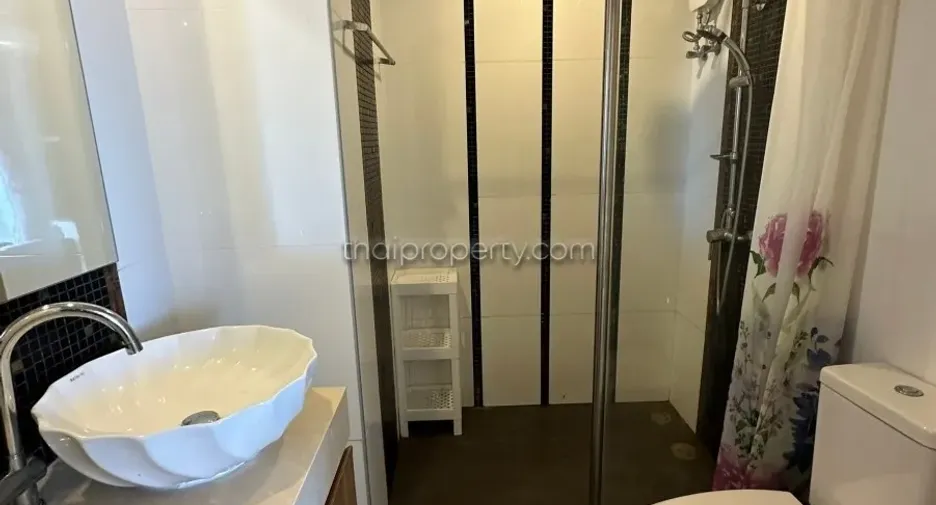 For rent and for sale 1 bed condo in Jomtien, Pattaya