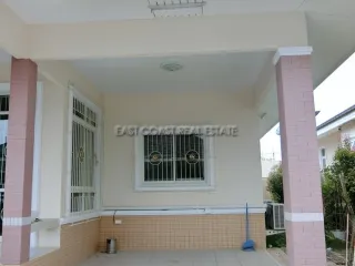 For rent そして for sale 3 ベッドルーム house in Bang Lamung, Chonburi