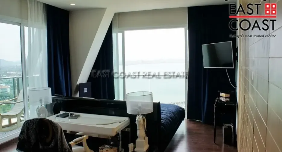 Продажа 4 спальни кондо в Na Jomtien, Паттайя