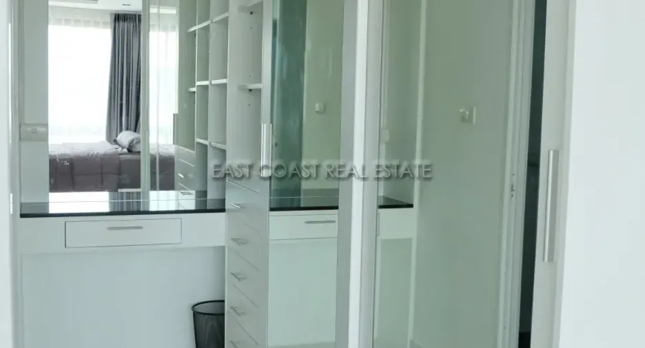 For rent and for sale 1 bed condo in Bang Lamung, Chonburi