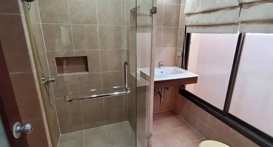 For rent 3 ベッドルーム house in Bang Yai, Nonthaburi