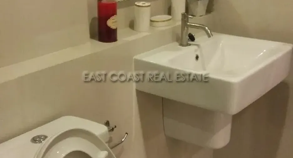 For rent and for sale 1 bed condo in Bang Lamung, Chonburi