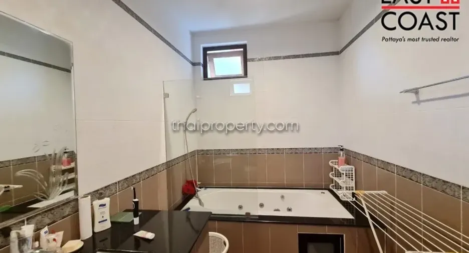 For rent and for sale 3 bedrooms house in Bang Lamung, Chonburi
