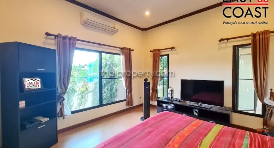 For rent and for sale 3 bedrooms house in Bang Lamung, Chonburi