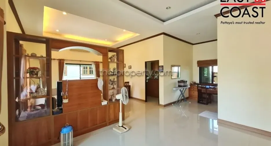 For rent and for sale 3 bedrooms house in Bang Lamung, Chonburi