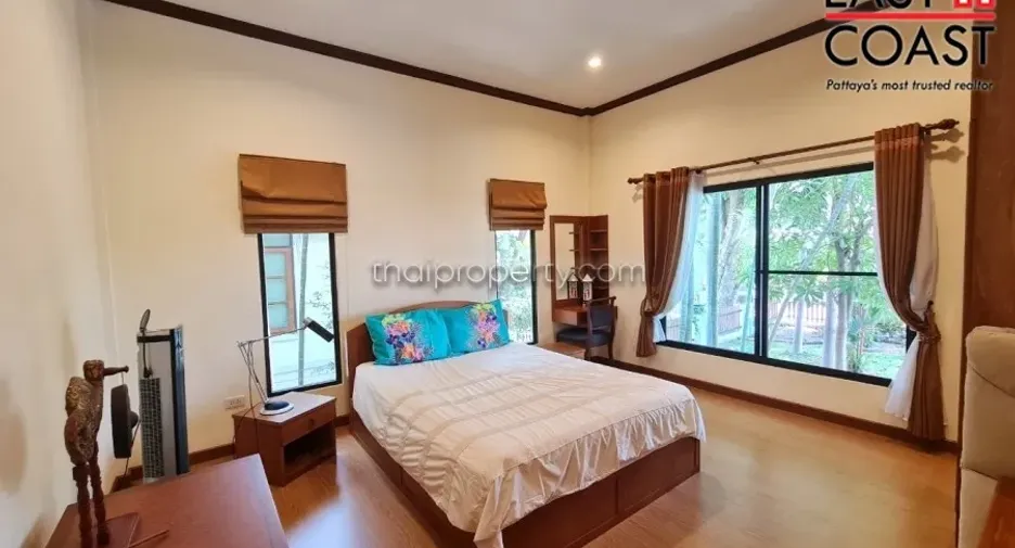 For rent and for sale 3 bedrooms house in Bang Lamung, Chonburi