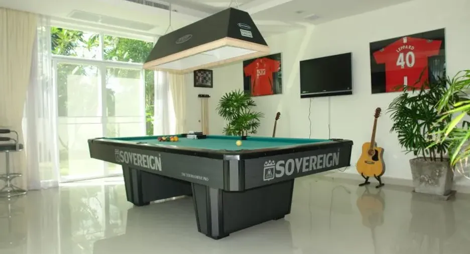 For rent and for sale 4 bedrooms house in Bang Lamung, Chonburi