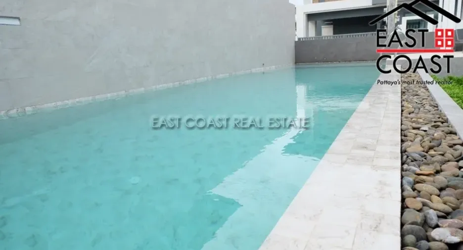 À louer et à vendre 3 chambres maison à Bang Lamung, Chonburi