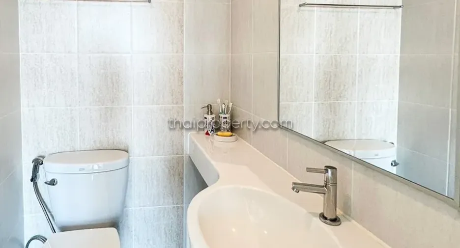For rent and for sale 1 bed condo in Bang Lamung, Chonburi