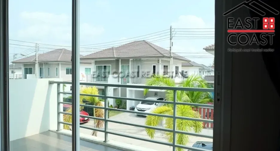 For rent and for sale 3 bedrooms house in Bang Lamung, Chonburi