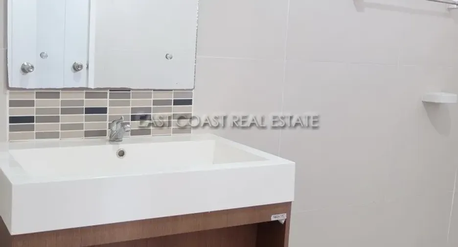 For rent and for sale 3 bedrooms house in Bang Lamung, Chonburi
