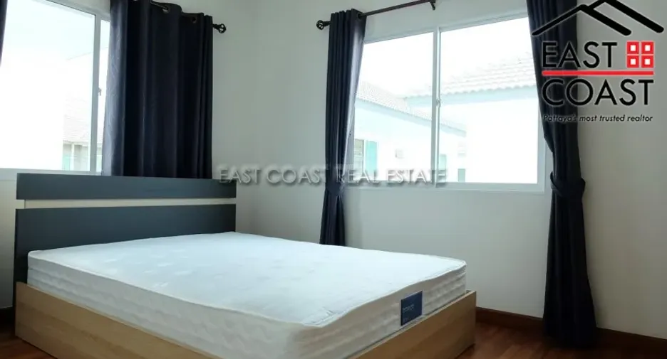 For rent and for sale 3 bedrooms house in Bang Lamung, Chonburi