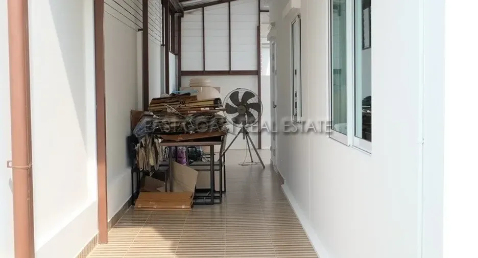 For rent and for sale 3 bedrooms house in Bang Lamung, Chonburi