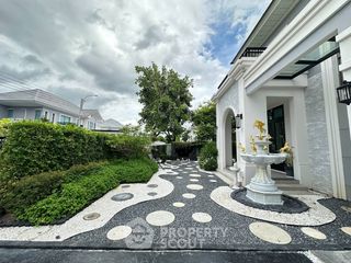 出租 和 出售 4 卧室 独立屋 在 Lat Krabang, 曼谷