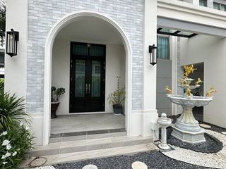 出租 和 出售 4 卧室 独立屋 在 Lat Krabang, 曼谷