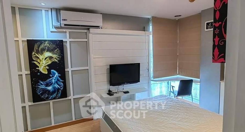 À vendre 2 chambres condo à Phra Khanong, Bangkok