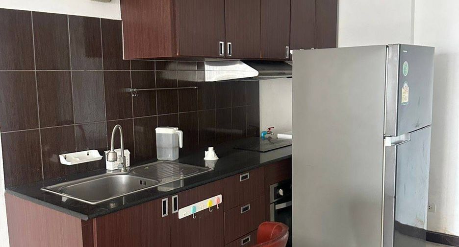 À vendre 3 chambres condo à Watthana, Bangkok