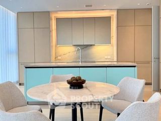 Condo en alquiler y en venta de 4 habitaciones en Khlong Toei, Bangkok
