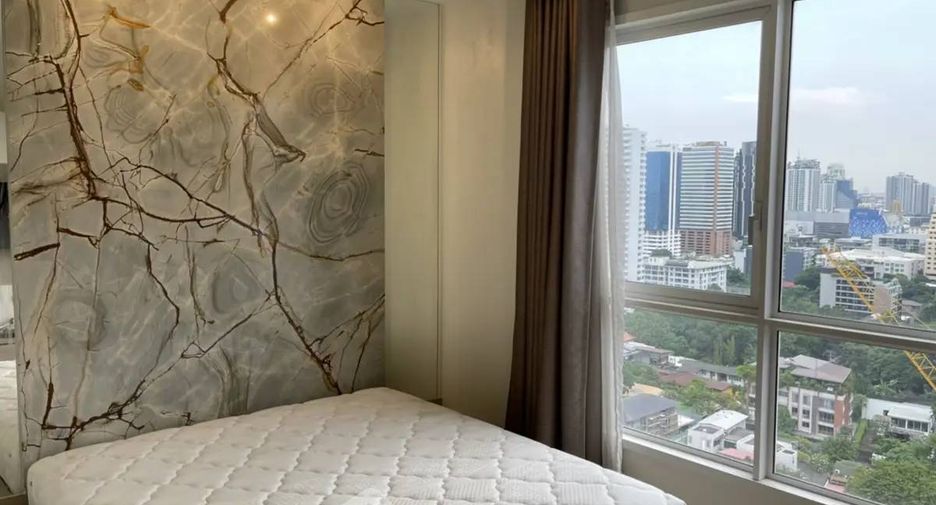 For sale 1 bed condo in Watthana, Bangkok