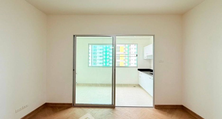 For sale 2 bedrooms condo in Chatuchak, Bangkok