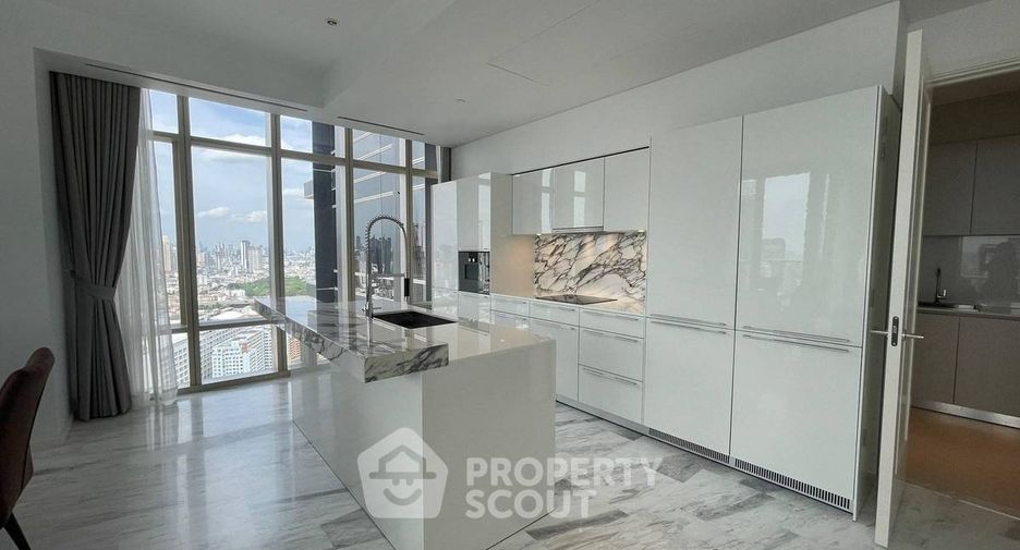 For rent 3 bedrooms condo in Bang Kho Laem, Bangkok