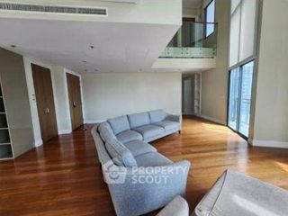 Condo en alquiler de 6 habitaciones en Khlong Toei, Bangkok