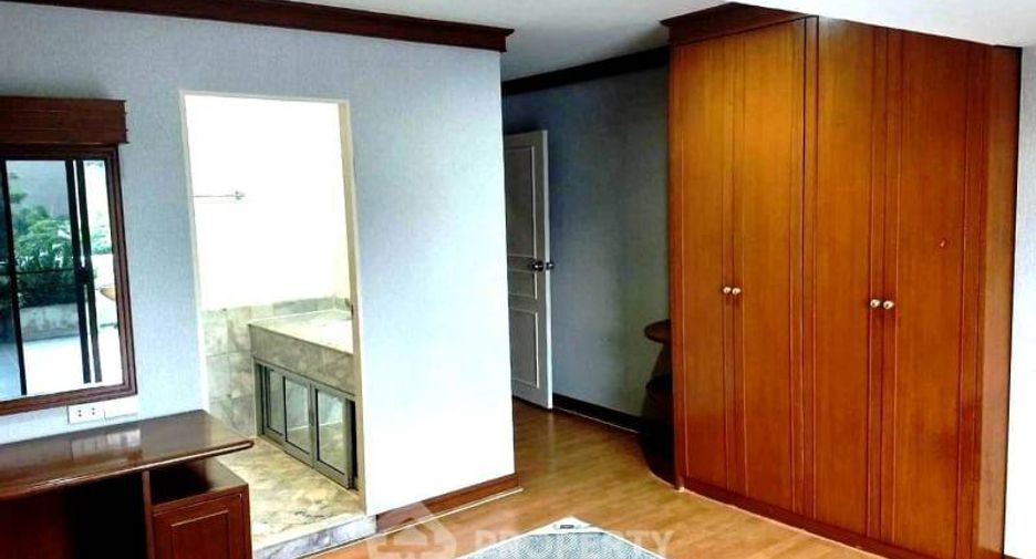 Condo en alquiler de 2 habitaciones en Watthana, Bangkok