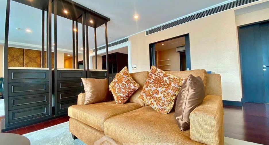For rent 4 ベッドルーム condo in Pathum Wan, Bangkok