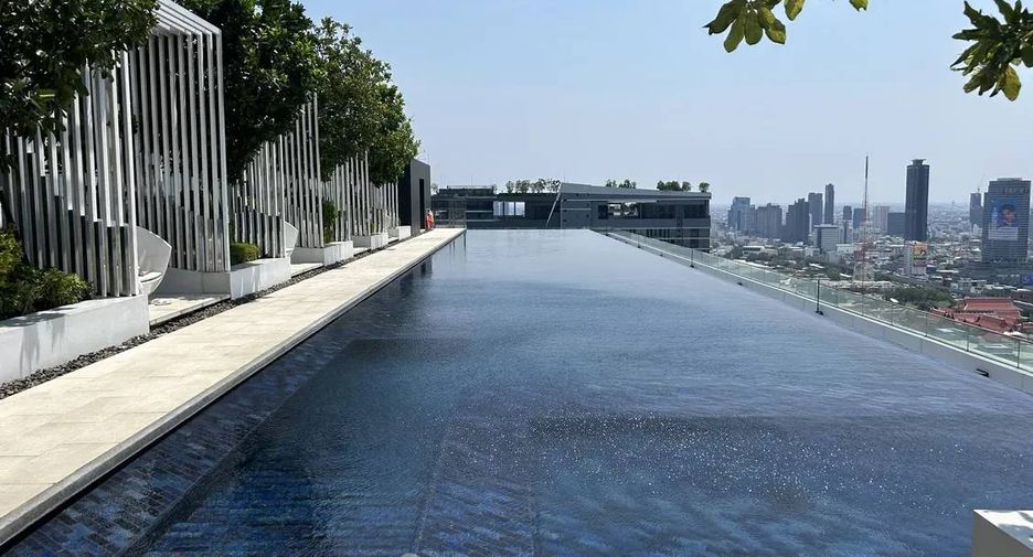 À vendre 1 chambre condo à Huai Khwang, Bangkok