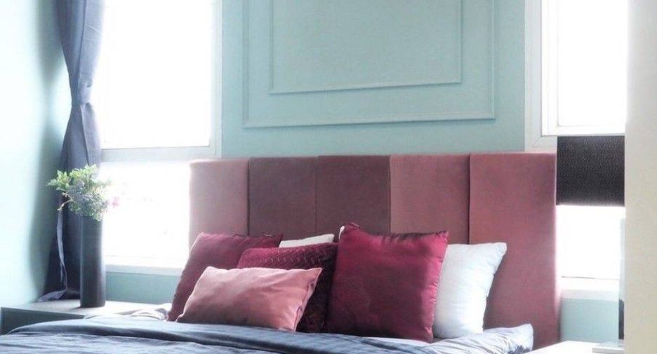 For sale 3 bedrooms condo in Khlong Toei, Bangkok