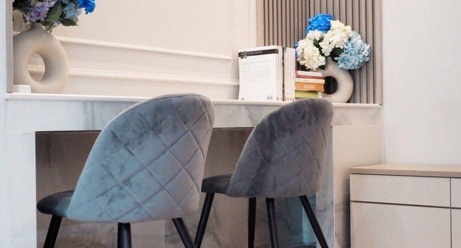 For sale 3 bedrooms condo in Khlong Toei, Bangkok