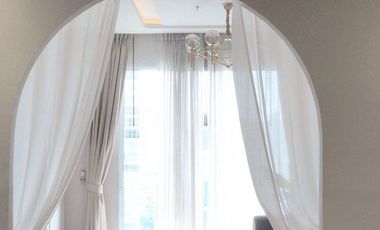 For sale 3 bedrooms condo in Khlong Toei, Bangkok