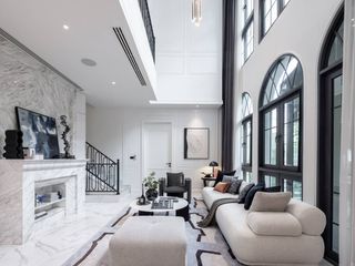 For sale 4 bedrooms townhouse in Watthana, Bangkok