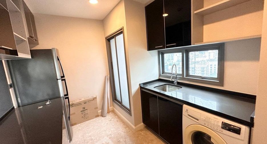 Wohnung zum Kauf mit 2 Zimmer in Khlong Toei, Bangkok